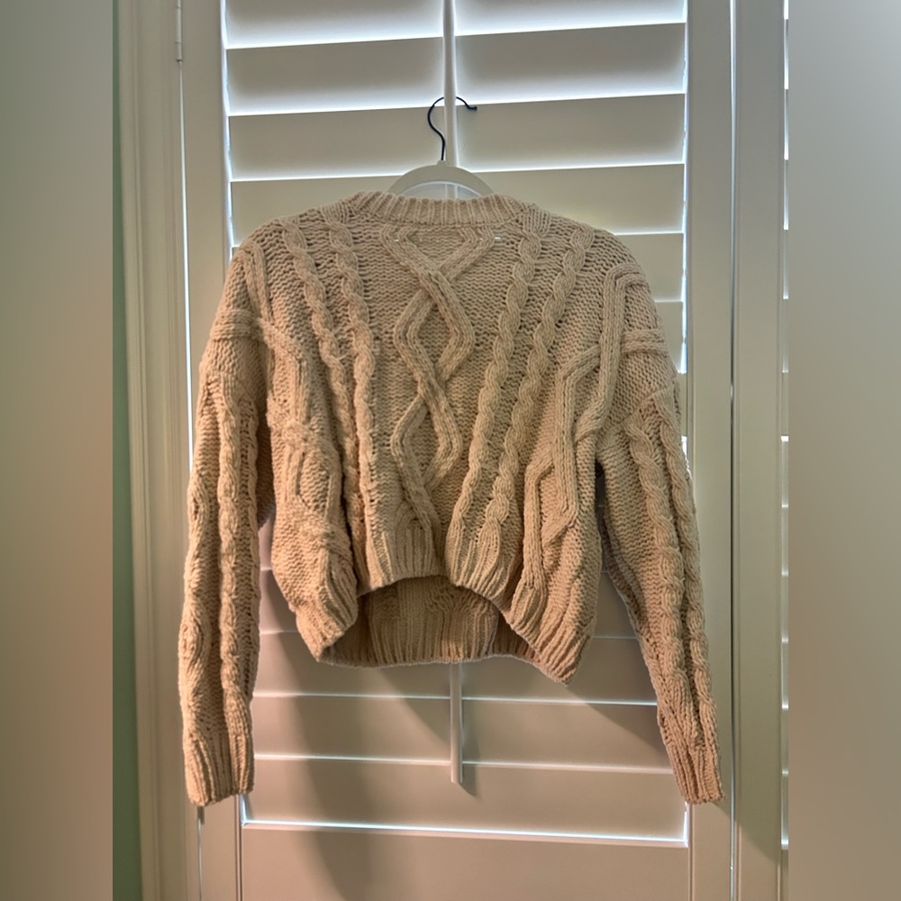 Altar’d State sweater size S